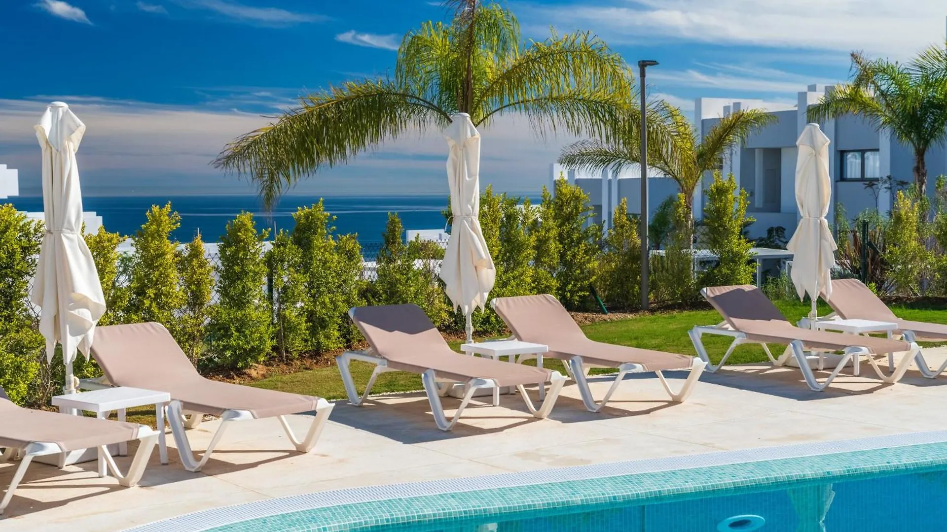 Pure South Beach & Golf 2111 Manilva